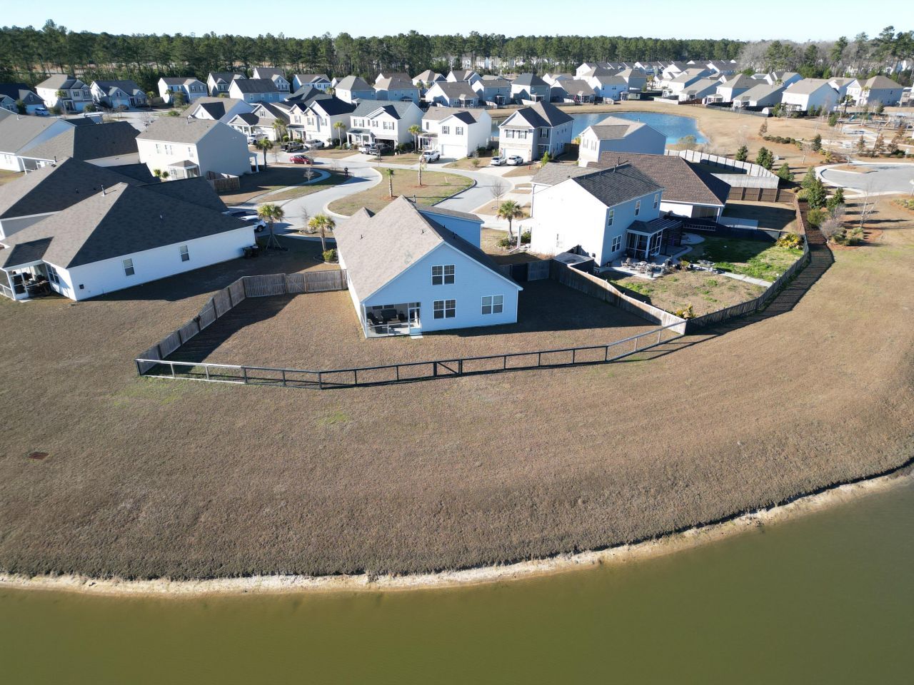 226 Rhodes Court Photo 30