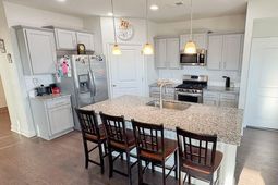 226 Rhodes Court photo 4