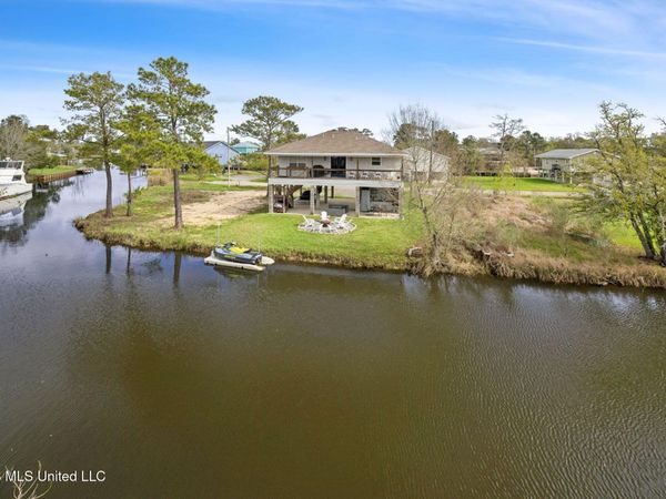 4109 Mallard Street, Bay Saint Louis, MS 39520