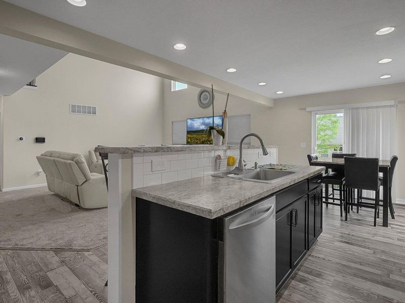 7573 Jenkins Drive, Canal Winchester, OH 43110 Photo 13