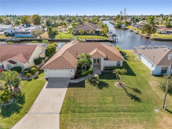228 SE 31ST TER, CAPE CORAL, FL 33904