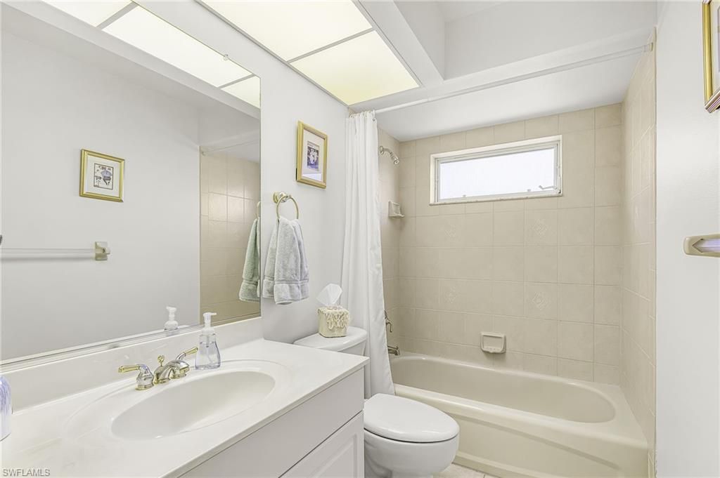 228 SE 31st Ter, Cape Coral, FL 33904 Photo