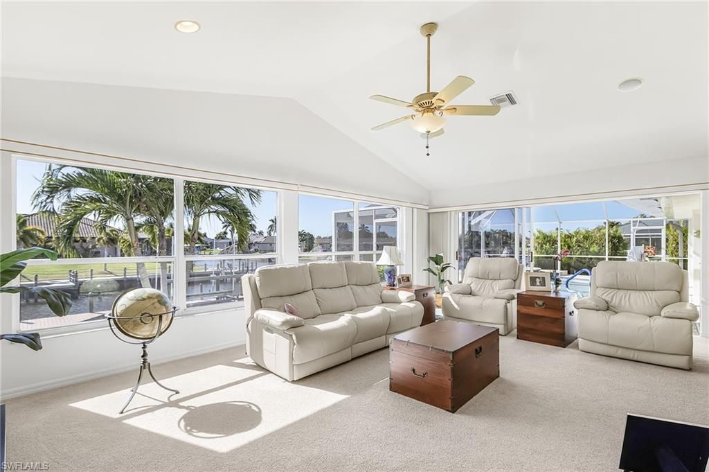 228 SE 31st Ter, Cape Coral, FL 33904 Photo