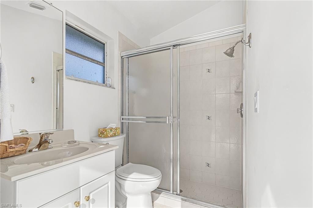 228 SE 31st Ter, Cape Coral, FL 33904 Photo