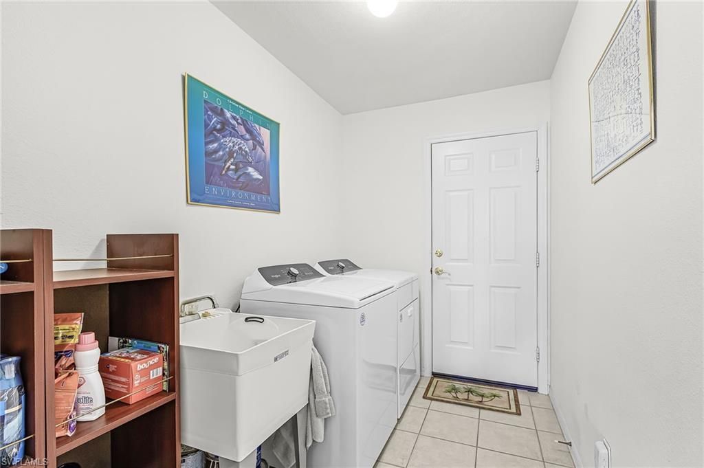 228 SE 31st Ter, Cape Coral, FL 33904 Photo