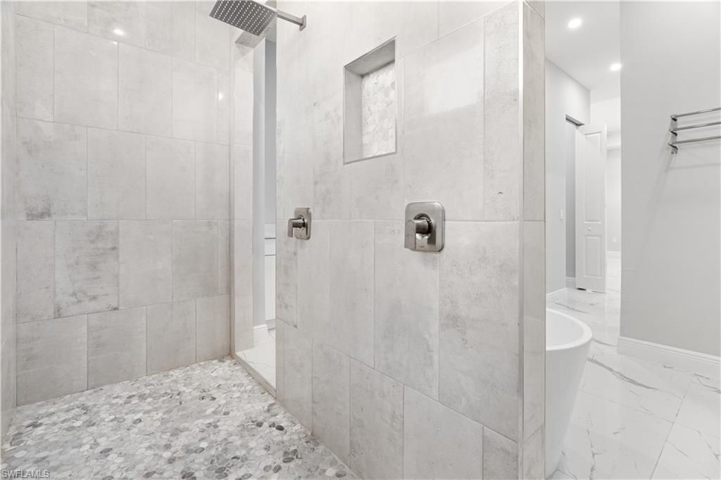 4020 NW 20th St, Cape Coral, FL 33993 Photo