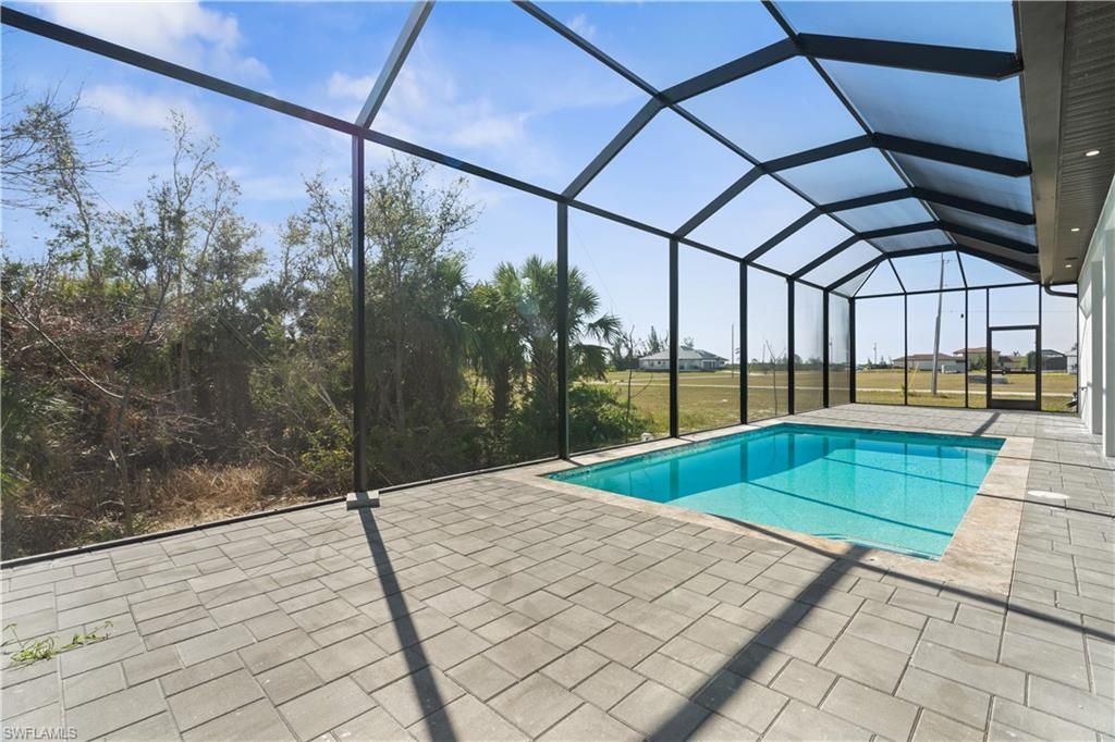4020 NW 20th St, Cape Coral, FL 33993 Photo