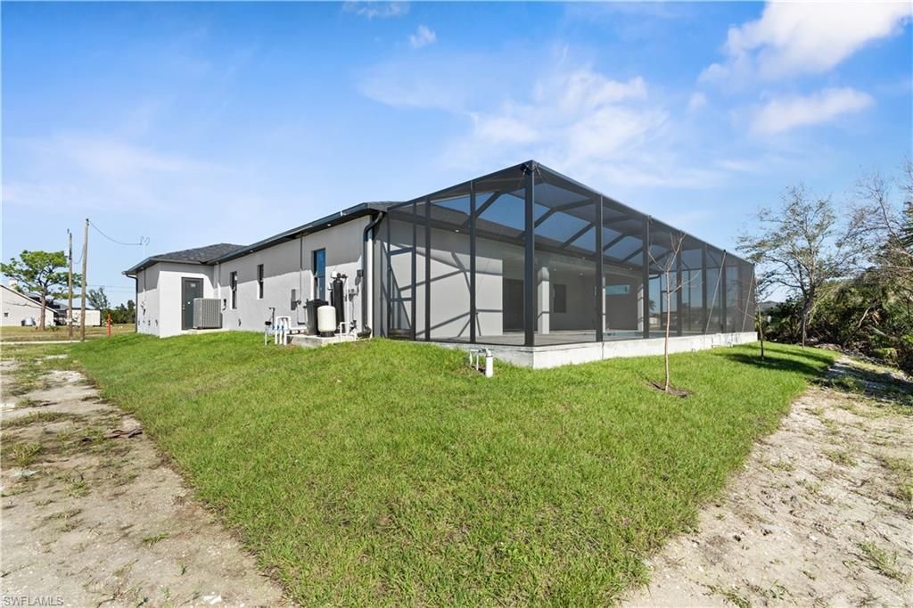4020 NW 20th St, Cape Coral, FL 33993 Photo