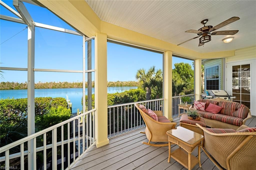 5810 Pine Tree Dr, Sanibel, FL 33957 Photo