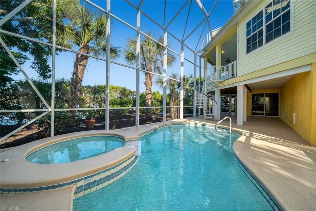 5810 Pine Tree Dr, Sanibel, FL 33957 Photo