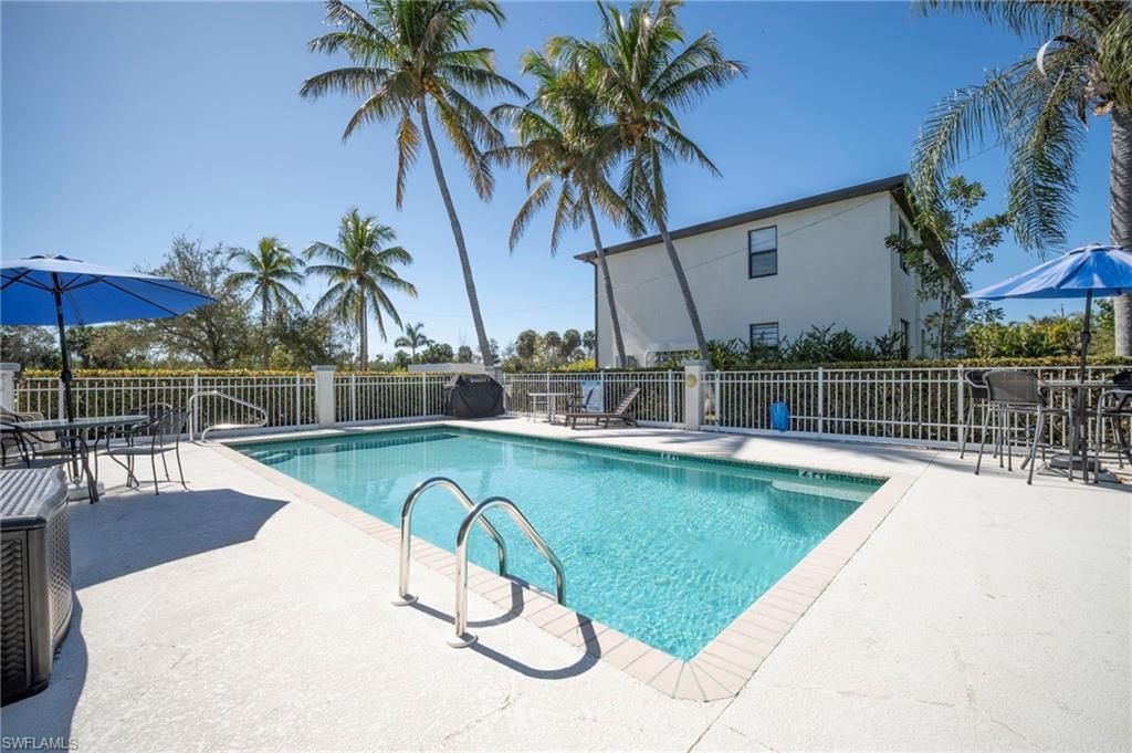615 Rose Garden Rd, Unit 7, Cape Coral, FL 33914 Photo