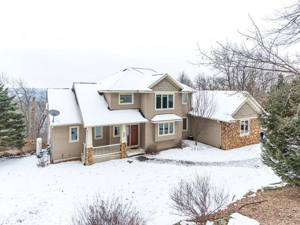 N5076 Wildflower LANE, West Salem, WI 54669