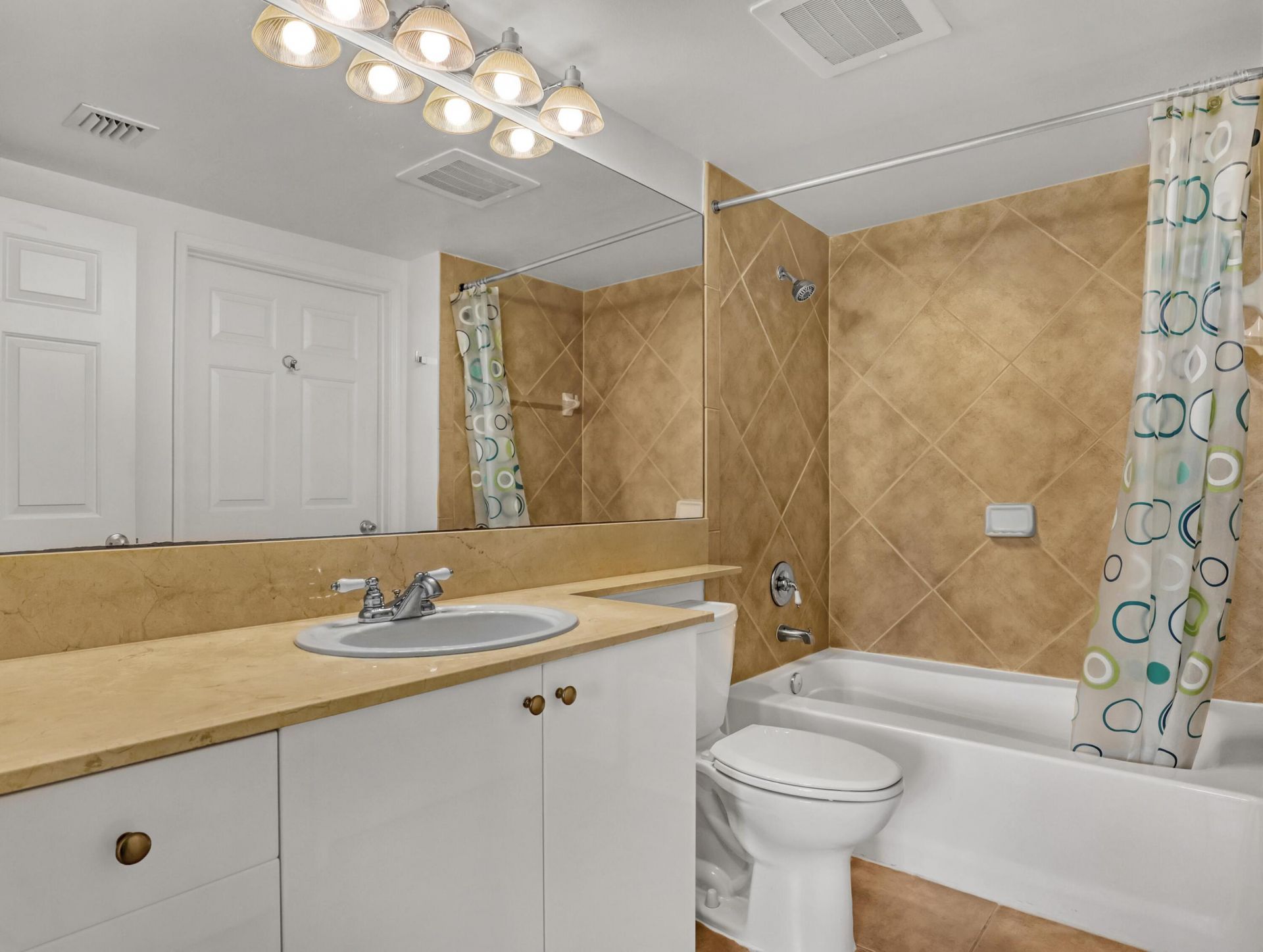 700 E Boynton Beach Boulevard, Unit 312, Boynton Beach, FL 33435 Photo