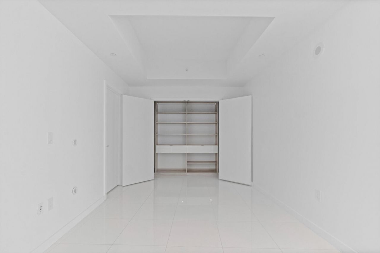 851 NE 1st Avenue, Unit 3512, Miami, FL 33132 Photo