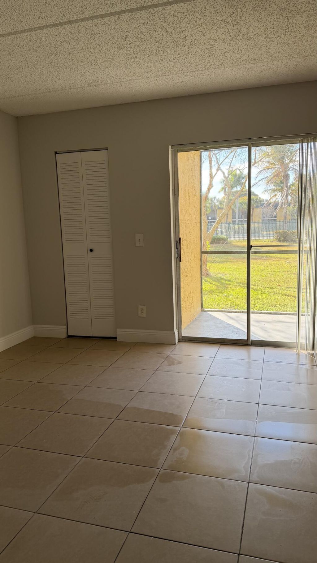 410 Meadows Circle, Unit 410, Boynton Beach, FL 33436 Photo