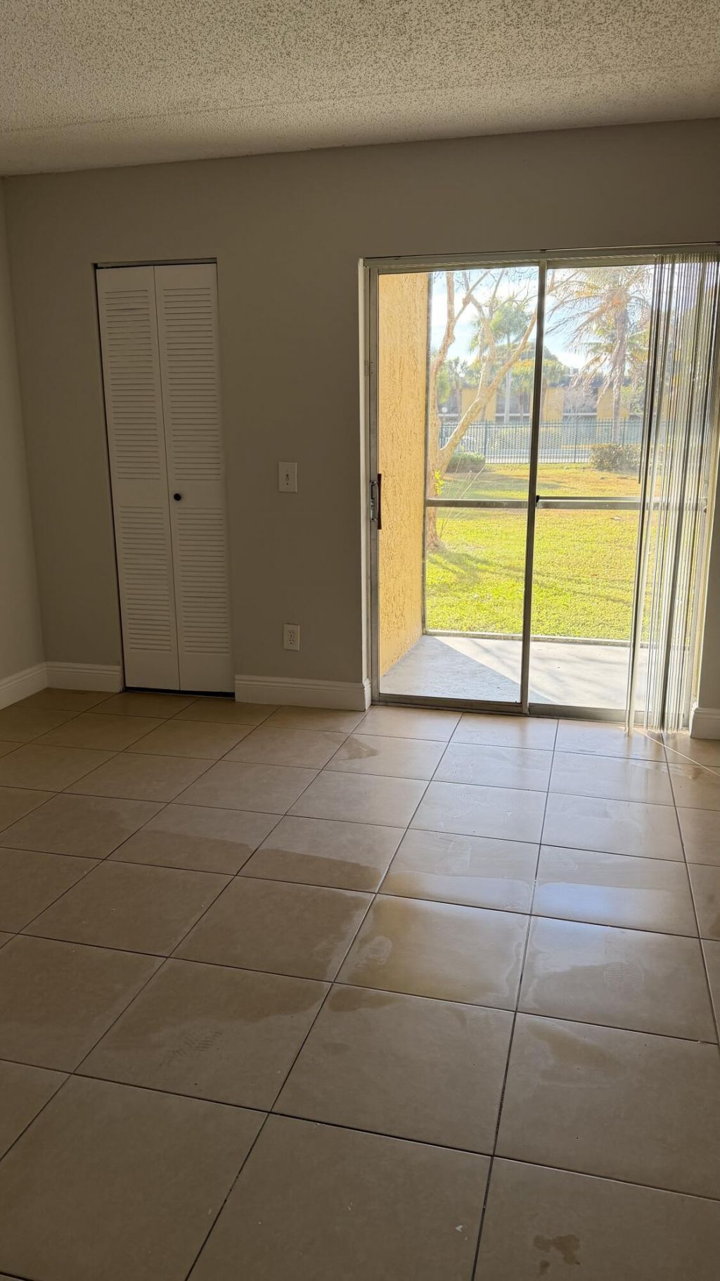 410 Meadows Circle, Unit 410, Boynton Beach, FL 33436 Photo