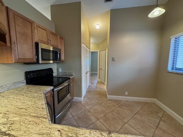 4 Via De Casas Sur, Unit 203, Boynton Beach, FL 33426 Photo