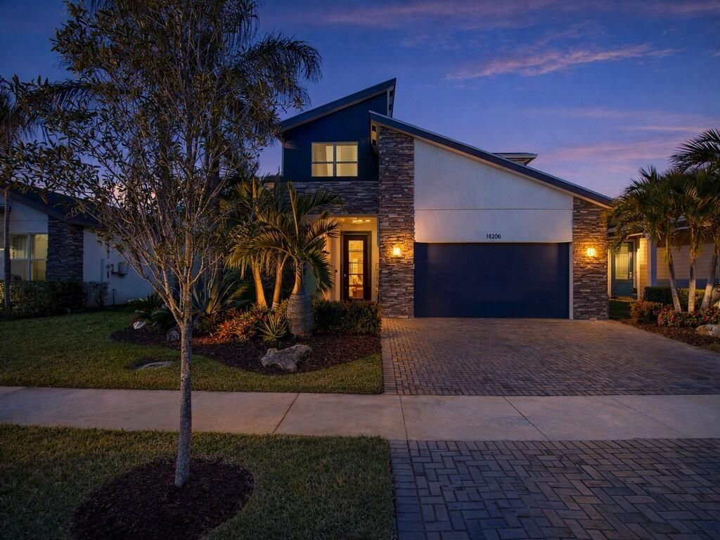 11828 SW Lyra Drive, Port Saint Lucie, FL 34987 Photo