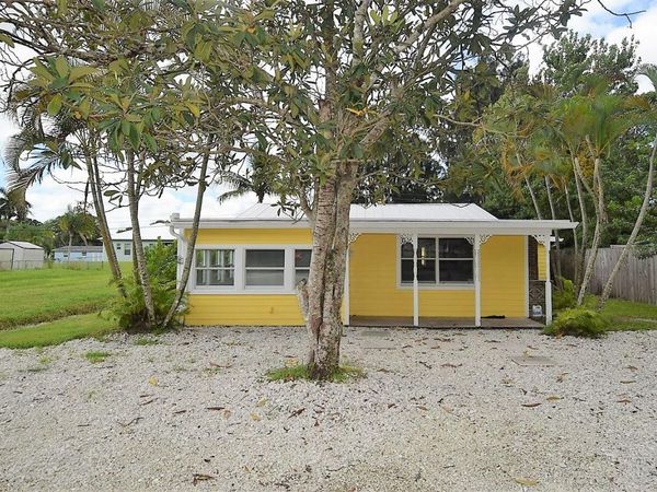 976 SW 34th Terrace, Palm City, FL 34990