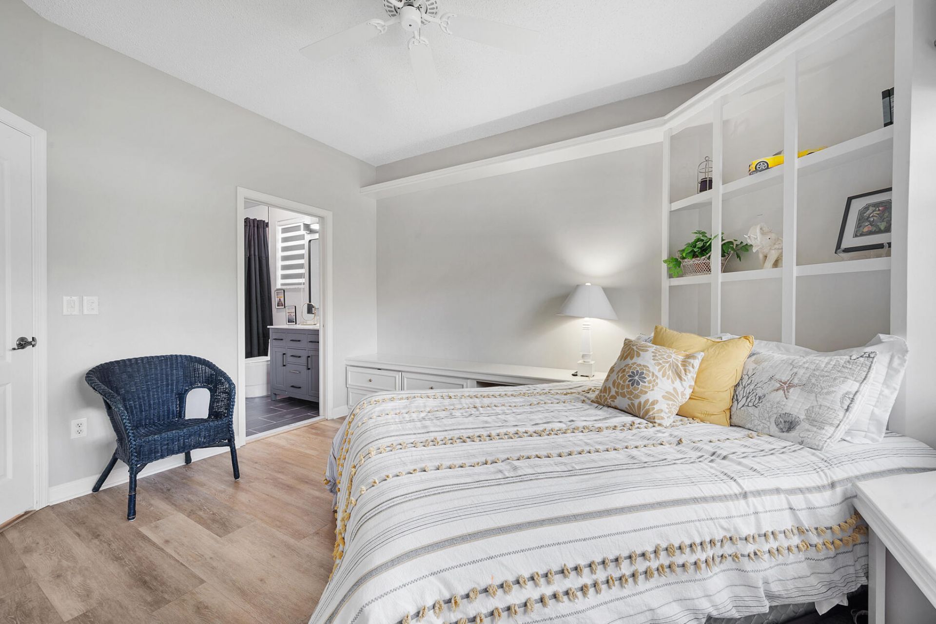 8193 Sandpiper Way, West Palm Beach, FL 33412 Photo