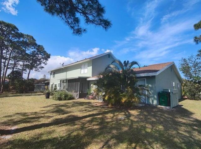 1781 SE Balmoral Court, Port Saint Lucie, FL 34952 Photo