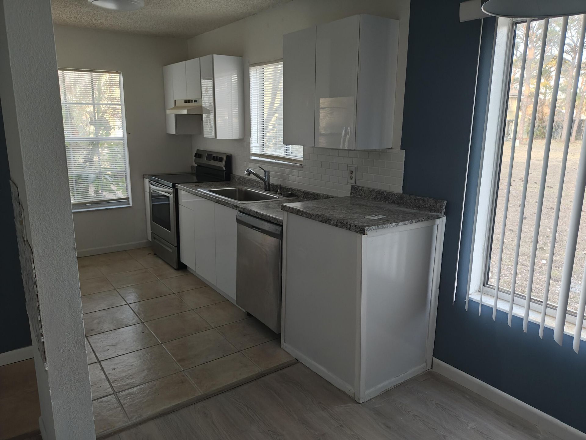 1781 SE Balmoral Court, Port Saint Lucie, FL 34952 Photo