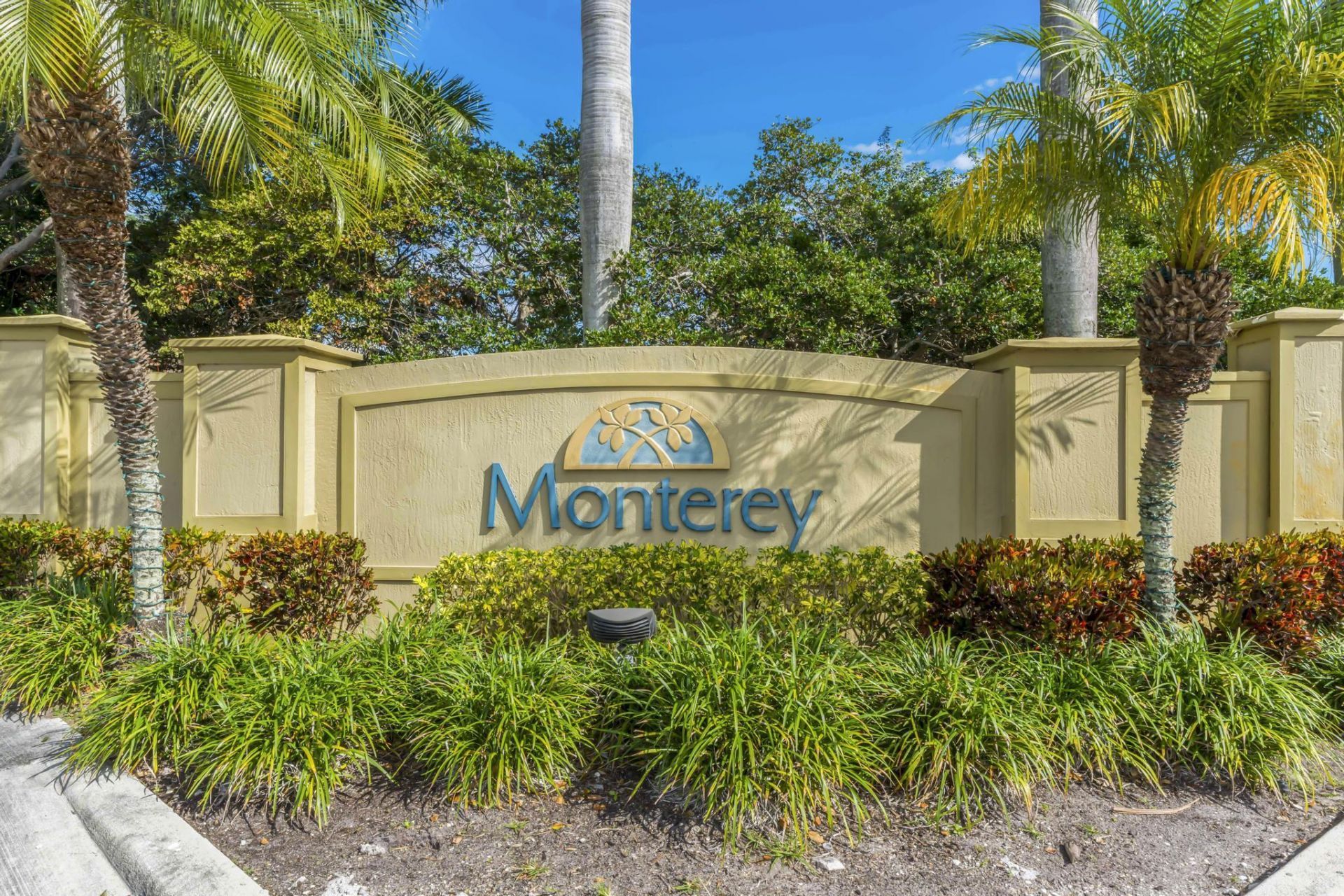 183 Lake Monterey Circle, Boynton Beach, FL 33426 Photo