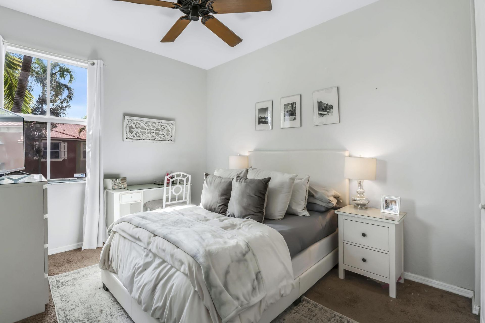 183 Lake Monterey Circle, Boynton Beach, FL 33426 Photo