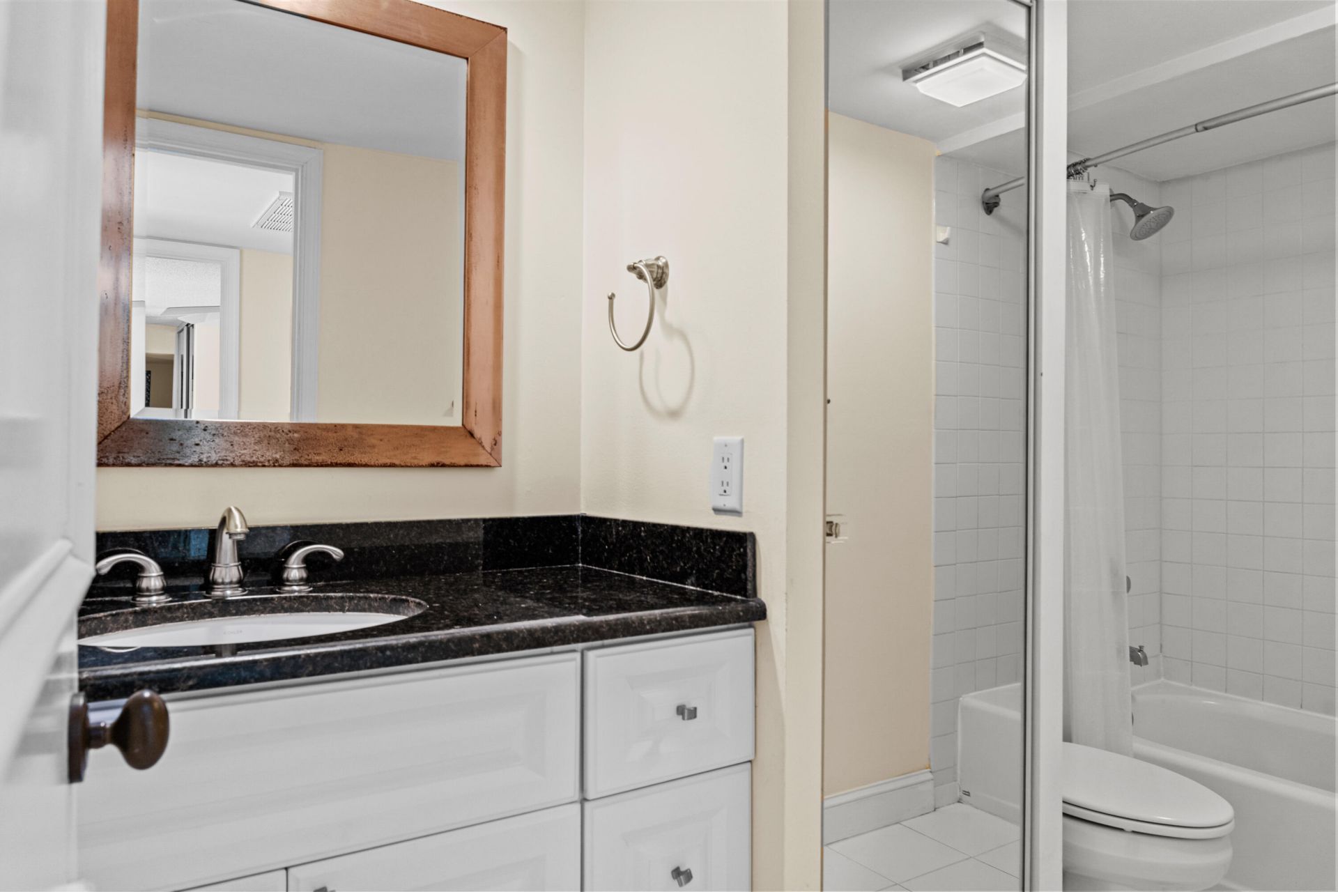 110 1st Terrace, Palm Beach Gardens, FL 33418 Photo