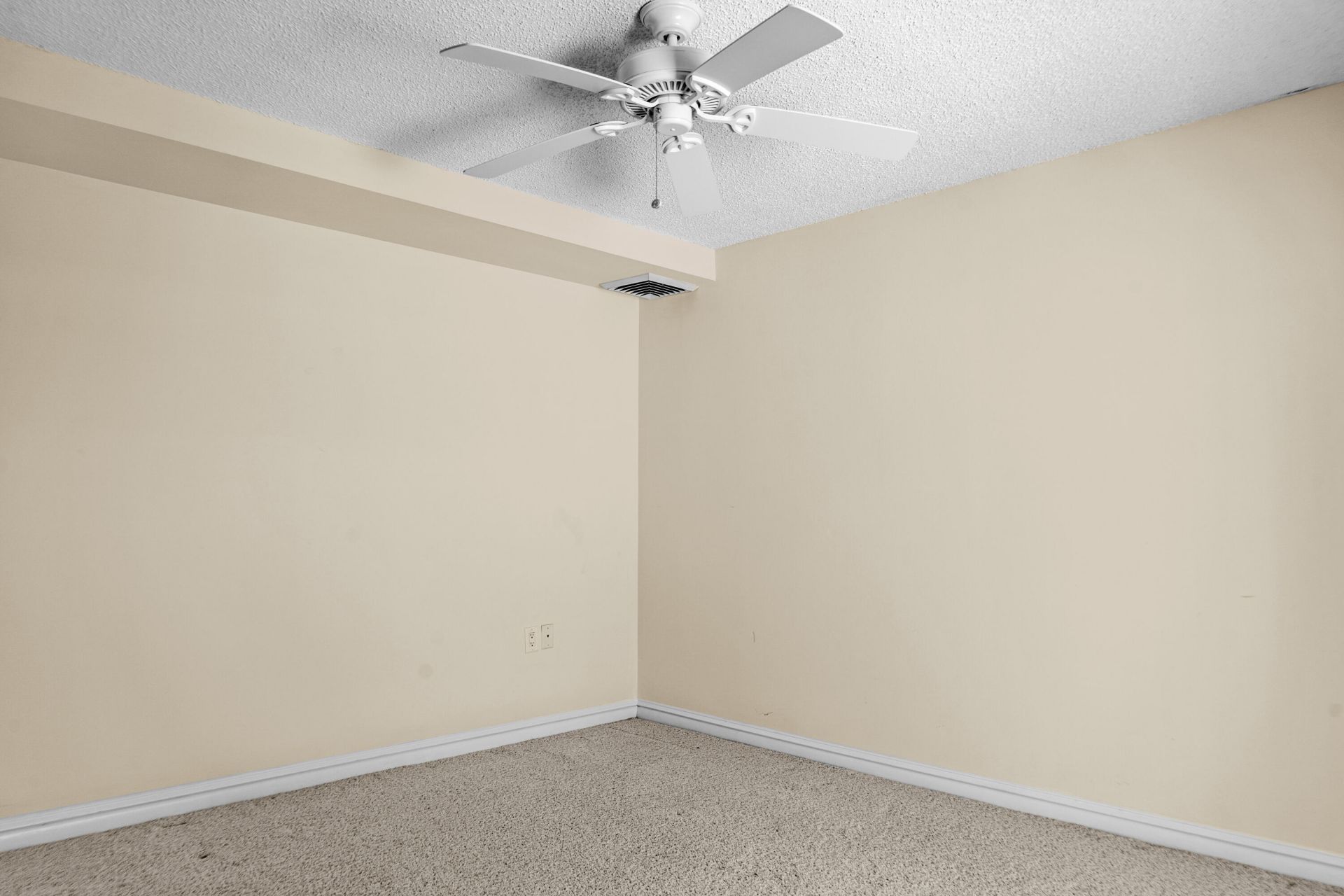 110 1st Terrace, Palm Beach Gardens, FL 33418 Photo