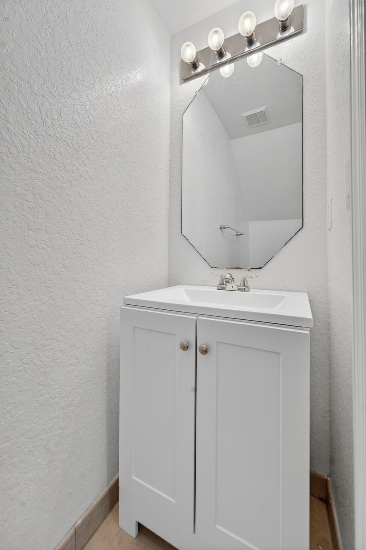 3635 Sonoma Drive Drive, Riviera Beach, FL 33404 Photo