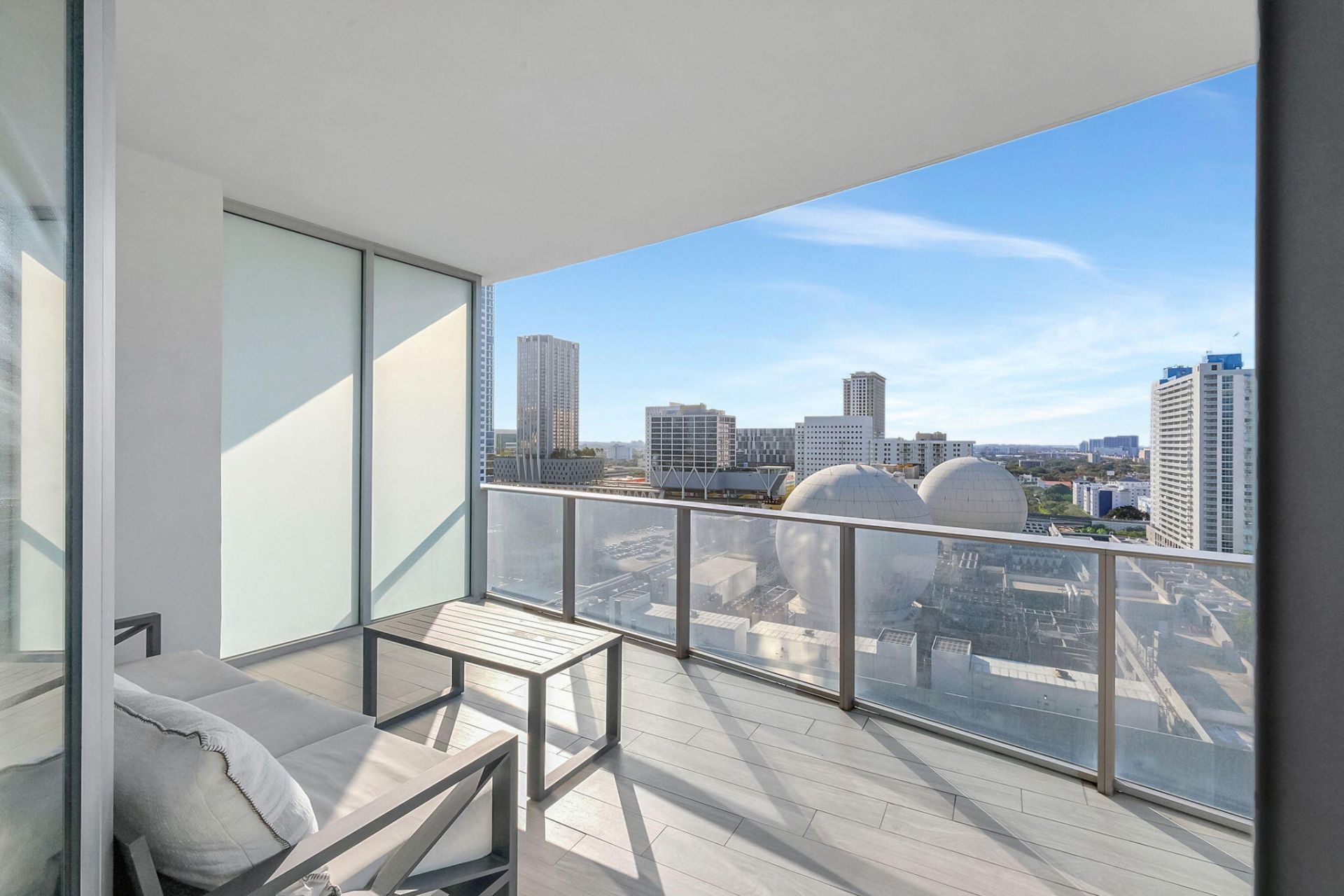 851 NE 1st Avenue, Unit 1604, Miami, FL 33132 Photo