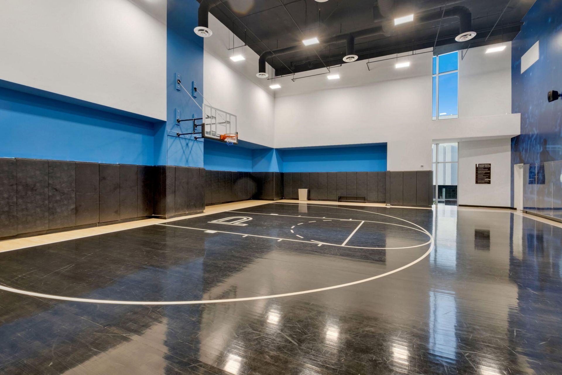 851 NE 1st Avenue, Unit 1604, Miami, FL 33132 Photo