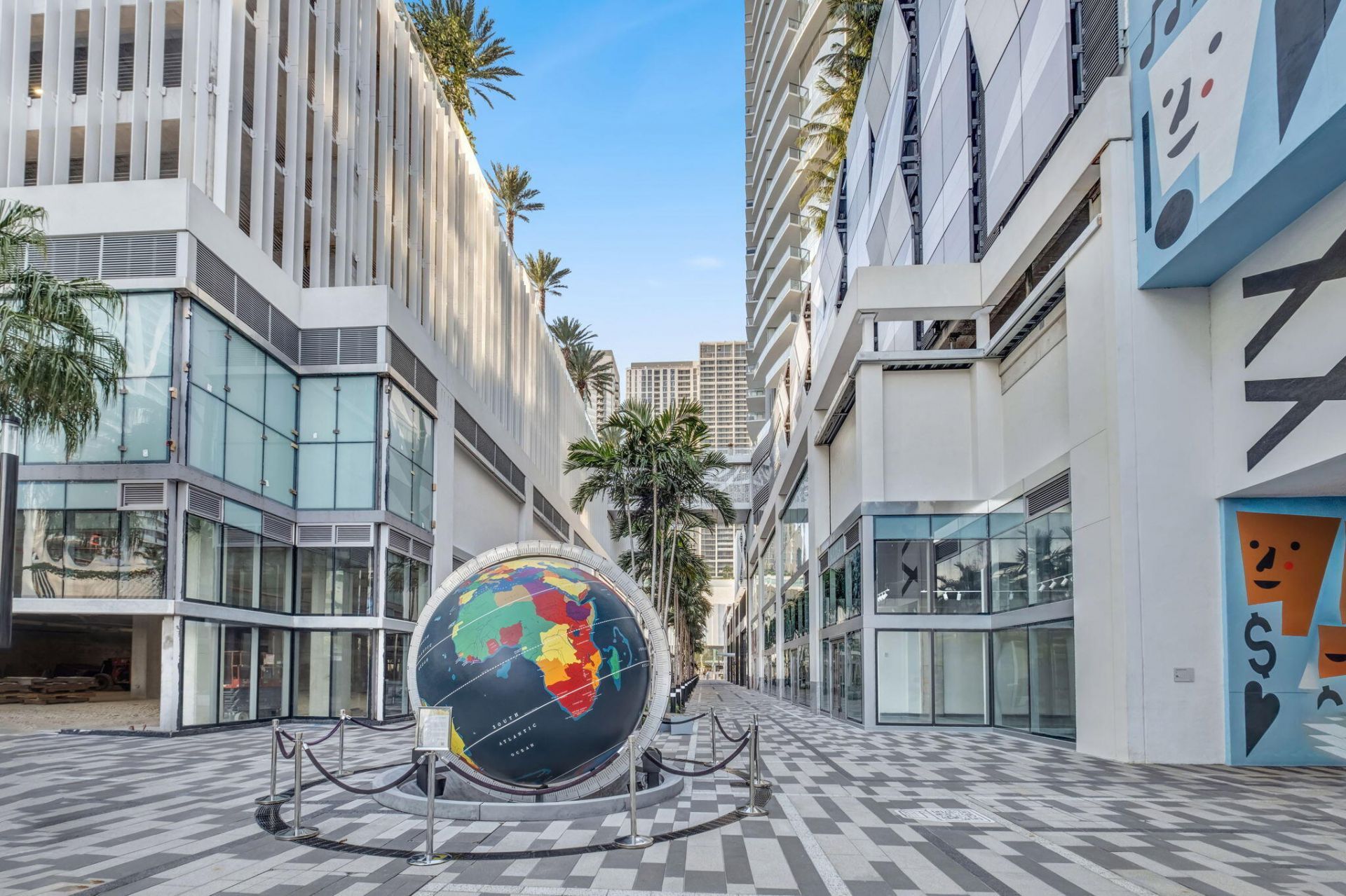 851 NE 1st Avenue, Unit 1604, Miami, FL 33132 Photo