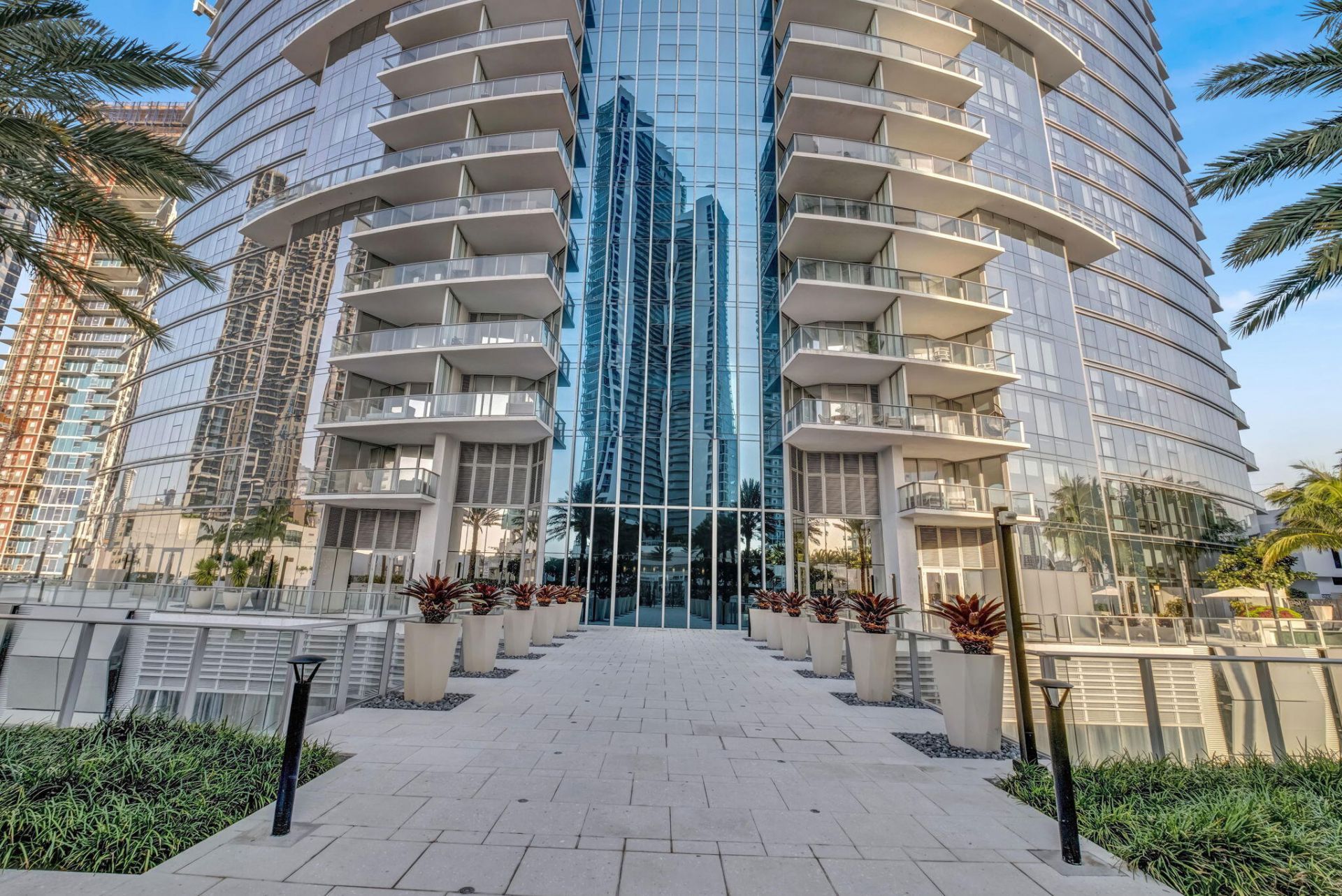 851 NE 1st Avenue, Unit 1604, Miami, FL 33132 Photo