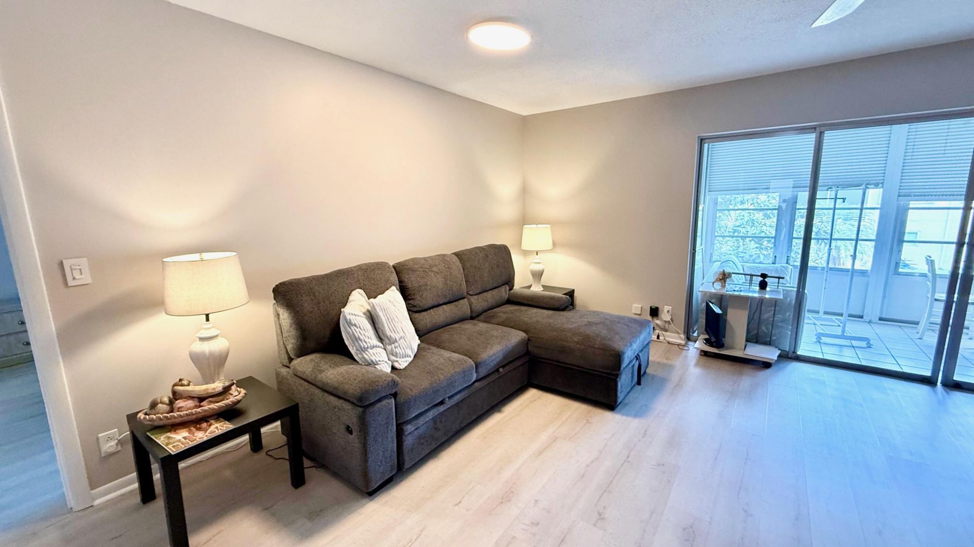 705 Lori Drive, Unit 209, Palm Springs, FL 33461 Photo