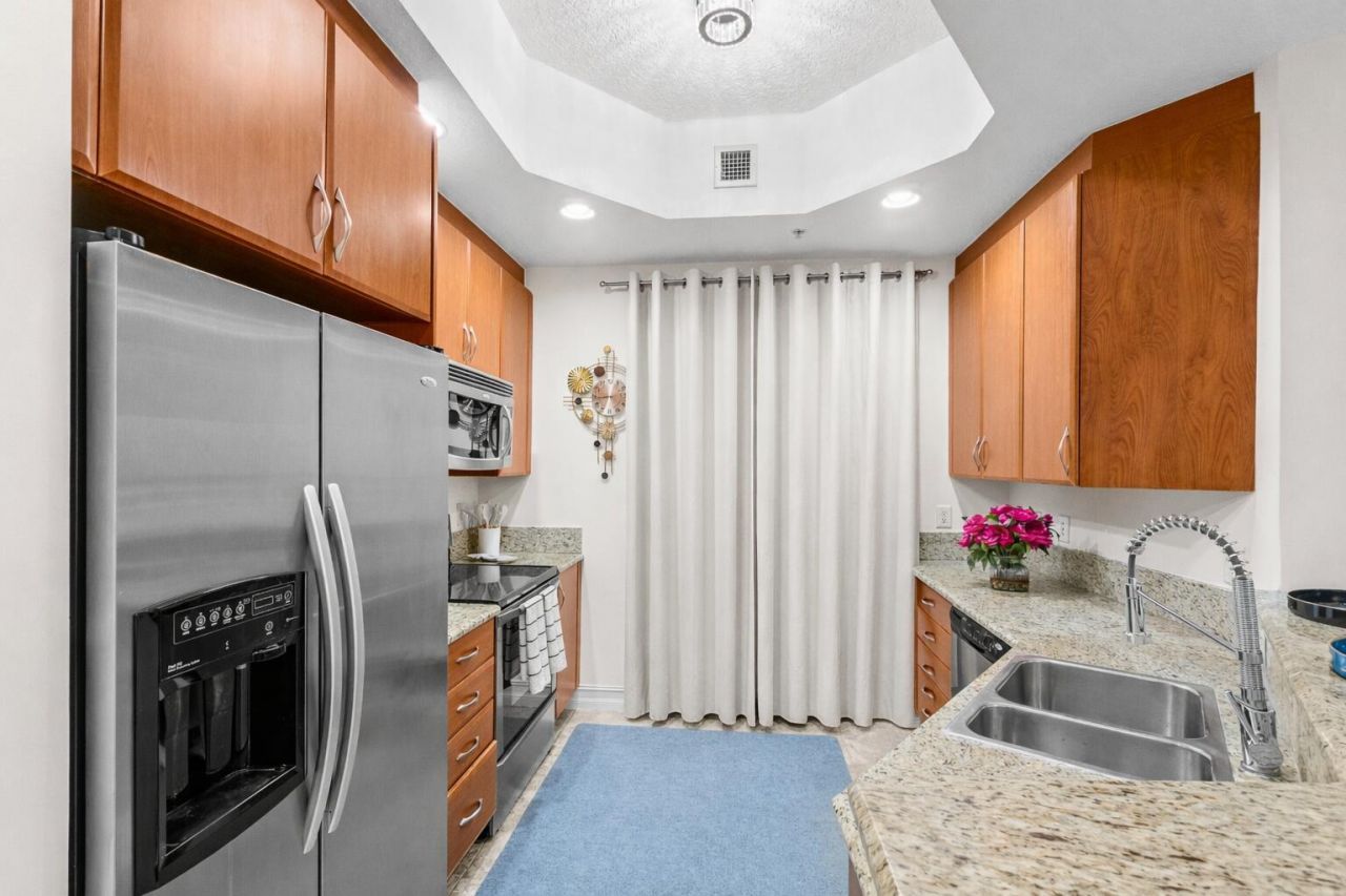 701 S Olive Avenue, Unit 807, West Palm Beach, FL 33401 Photo