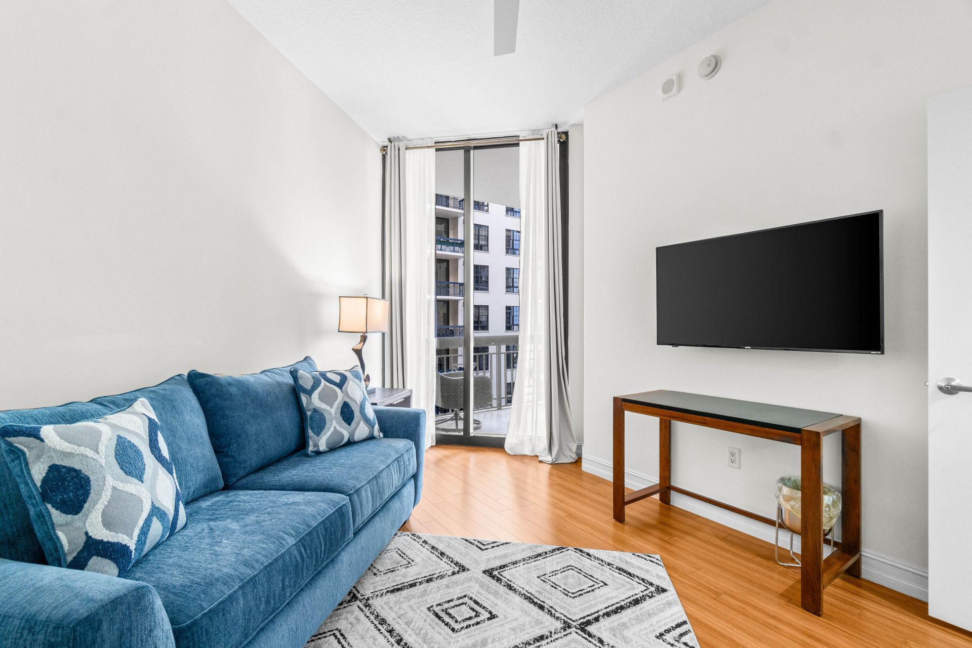 701 S Olive Avenue, Unit 807, West Palm Beach, FL 33401 Photo