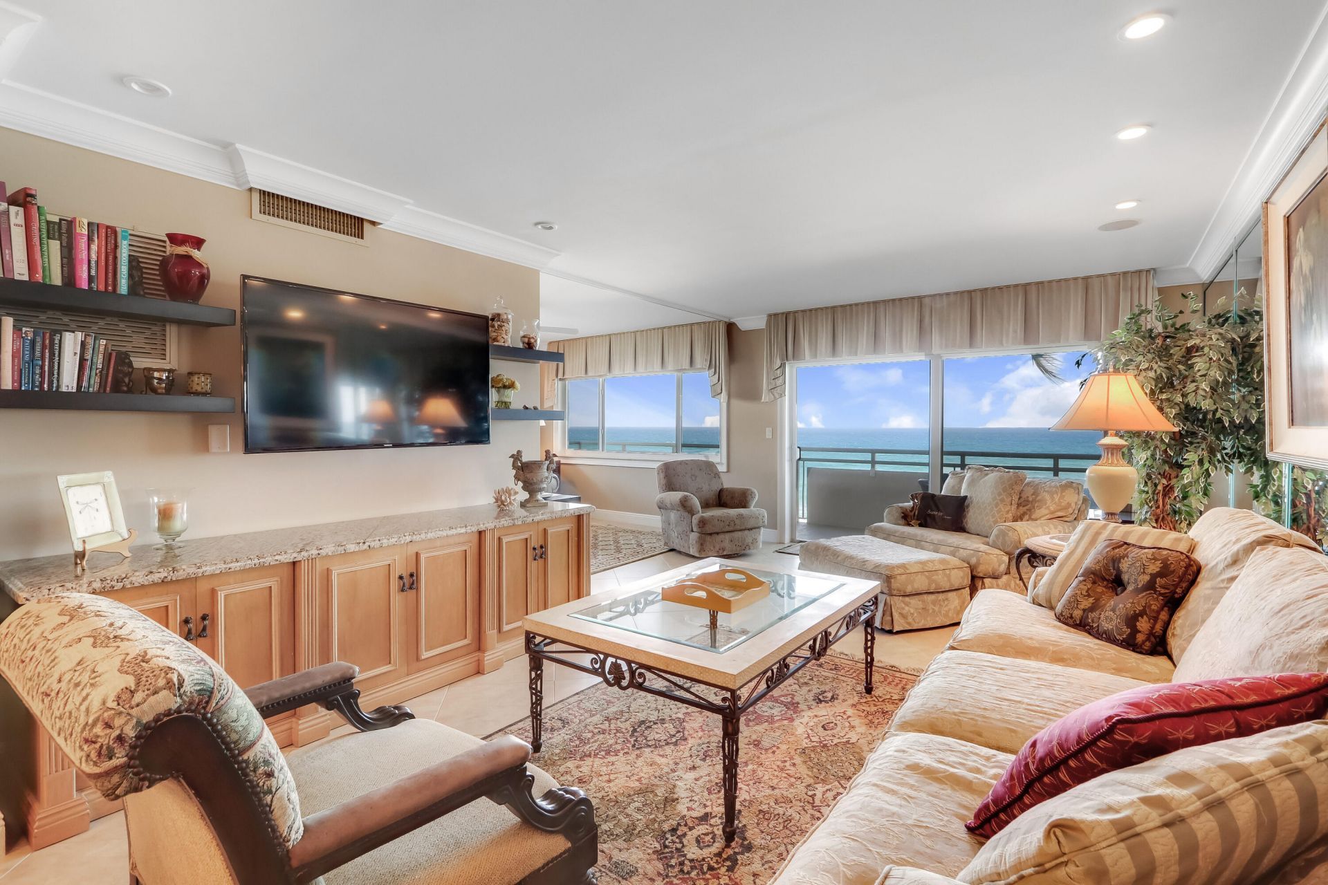 1199 Hillsboro Mile, Unit 237, Hillsboro Beach, FL 33062 Photo