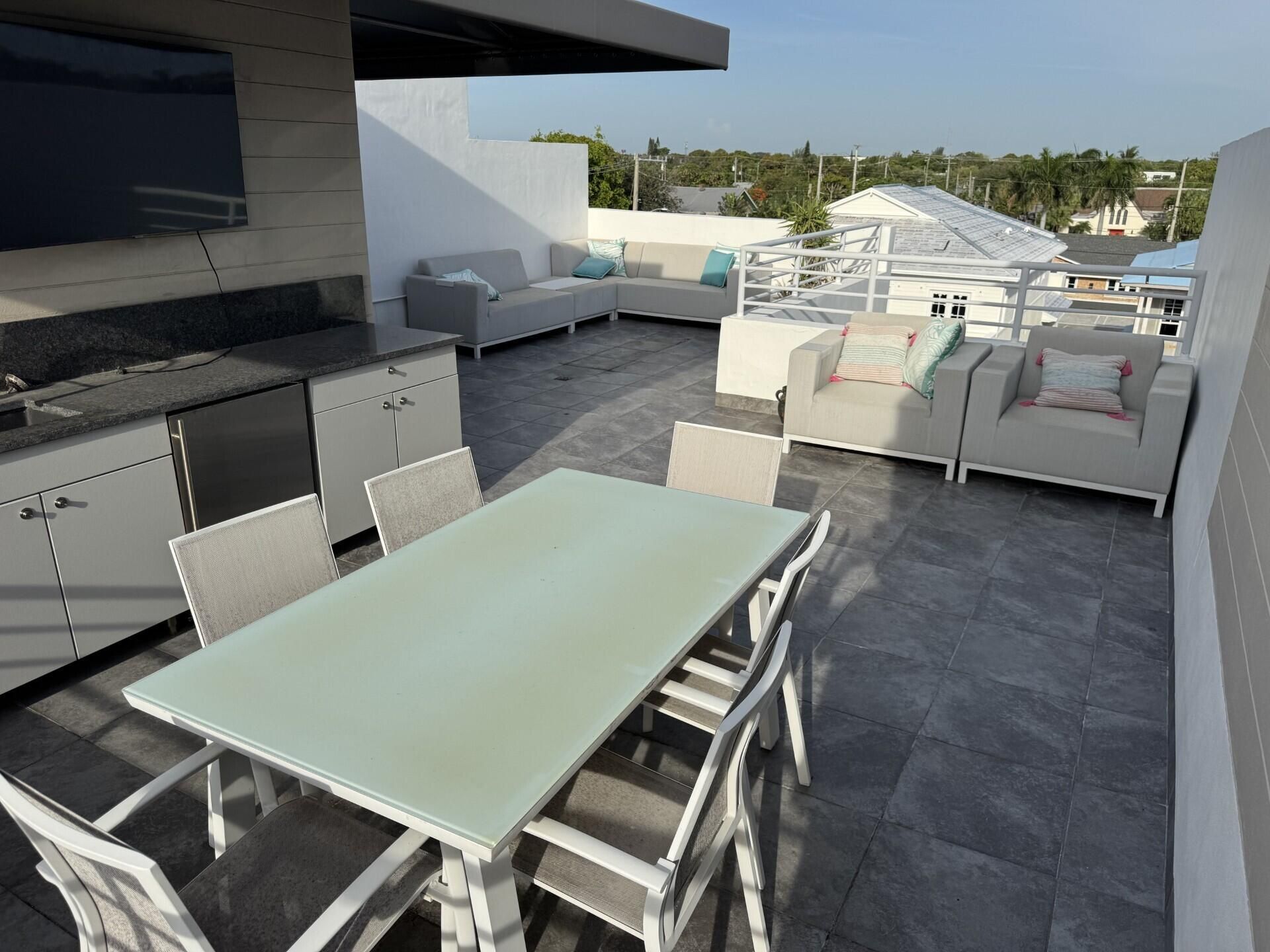 169 SE 1st Avenue, Delray Beach, FL 33444 Photo