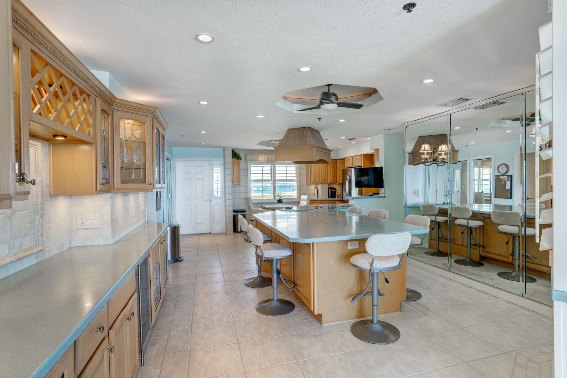 840 Ocean Drive, Unit Ph-C, Juno Beach, FL 33408 Photo