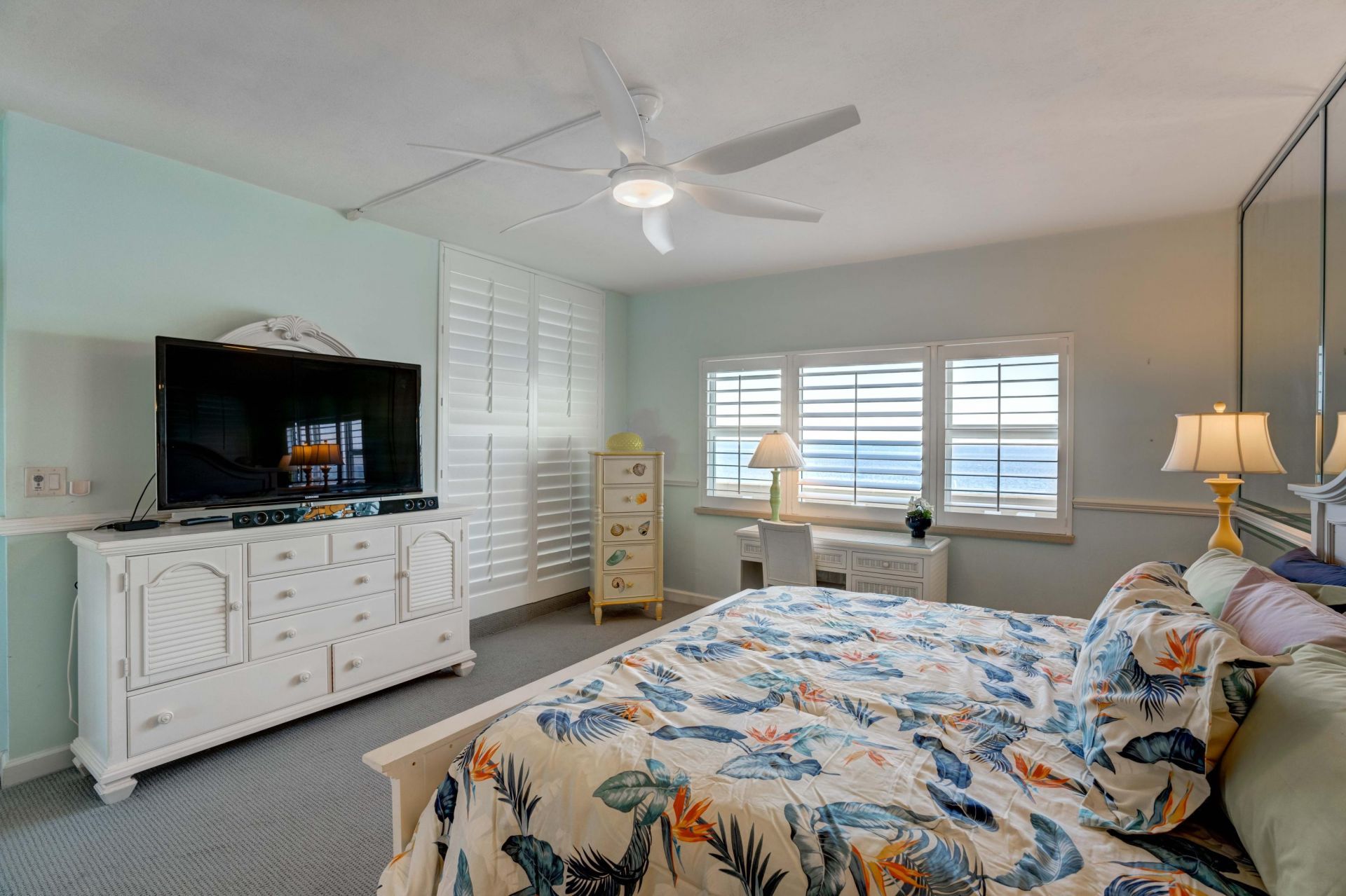 840 Ocean Drive, Unit Ph-C, Juno Beach, FL 33408 Photo