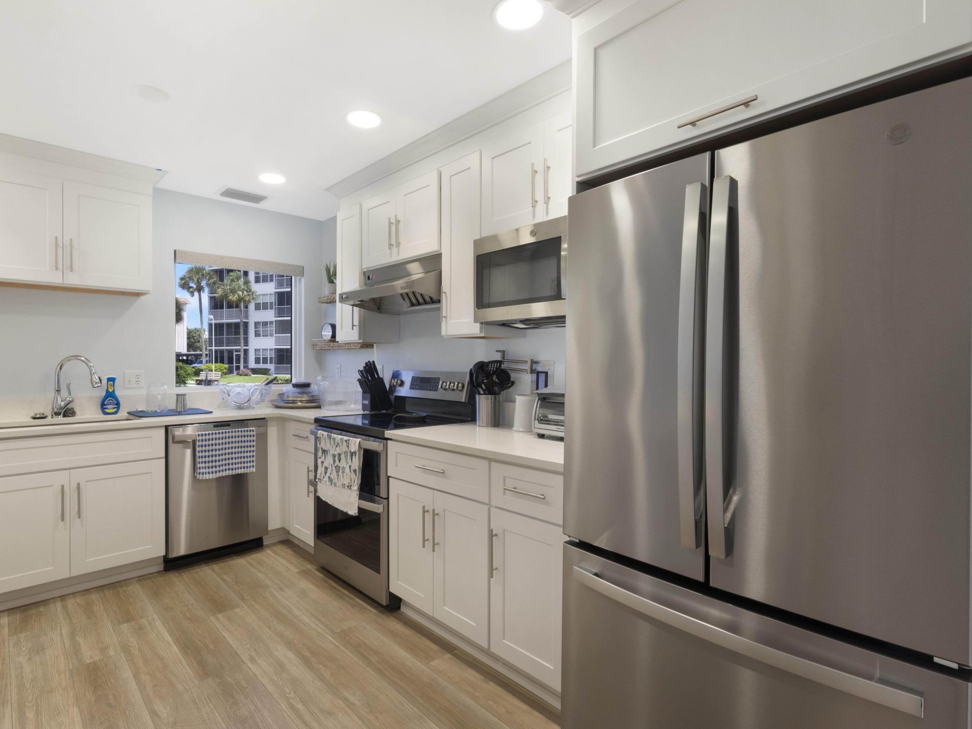 911 Gardenia Drive E, Unit 150, Delray Beach, FL 33483 Photo