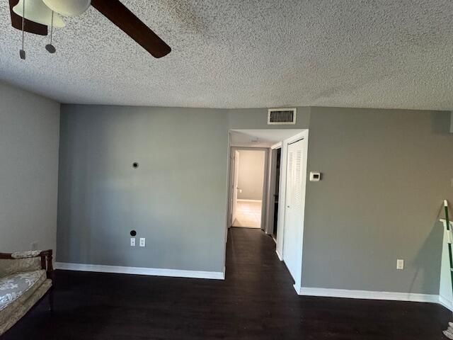 4167 N Haverhill Road, Unit 1107, West Palm Beach, FL 33417 Photo