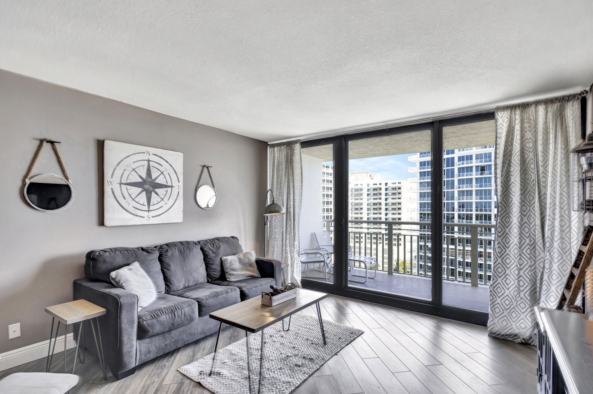 3000 N Ocean Drive, Unit Unit17-B, Singer Island, FL 33404 Photo