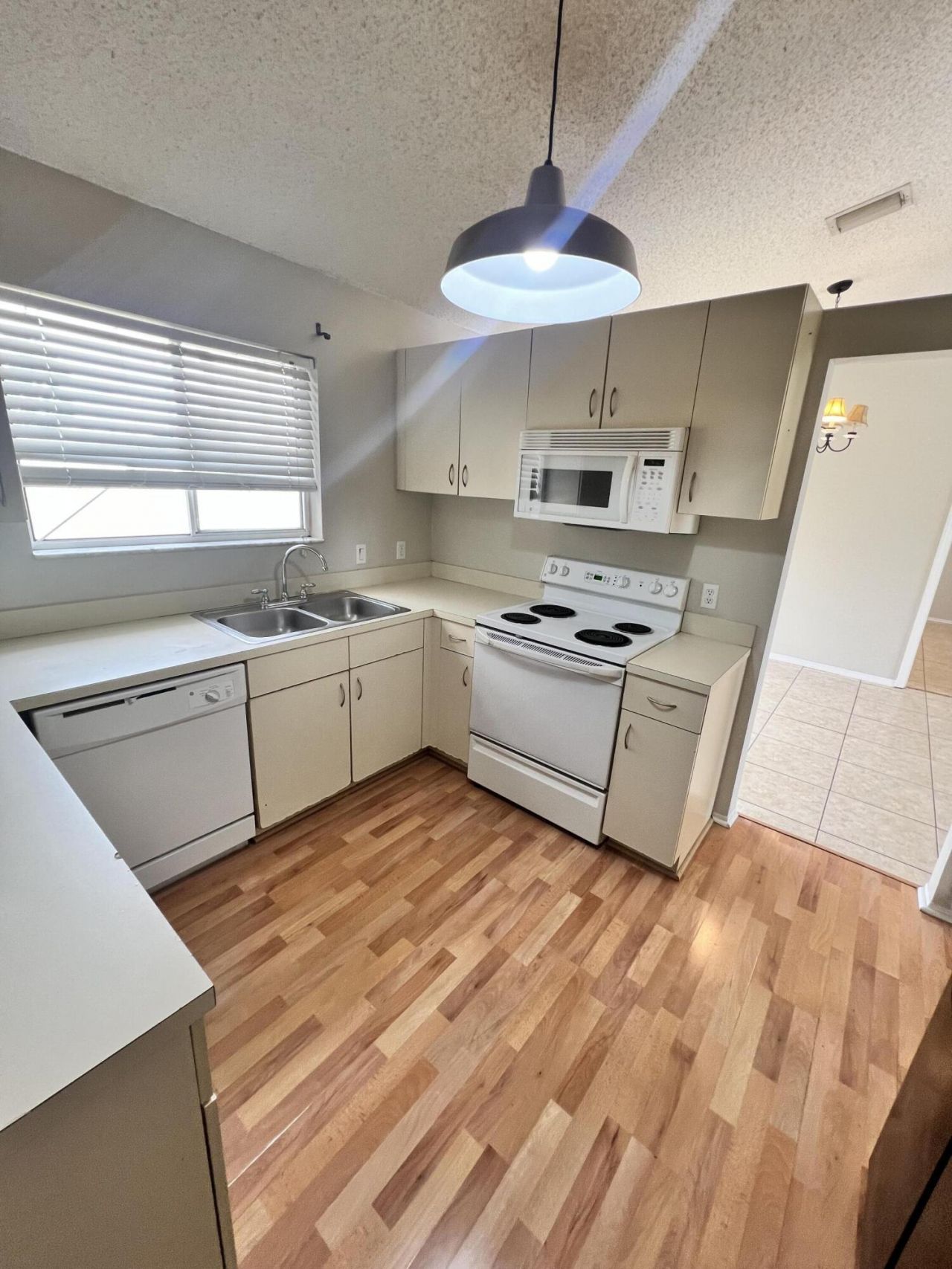 5110 NW Erskin Terrace, Port Saint Lucie, FL 34983 Photo