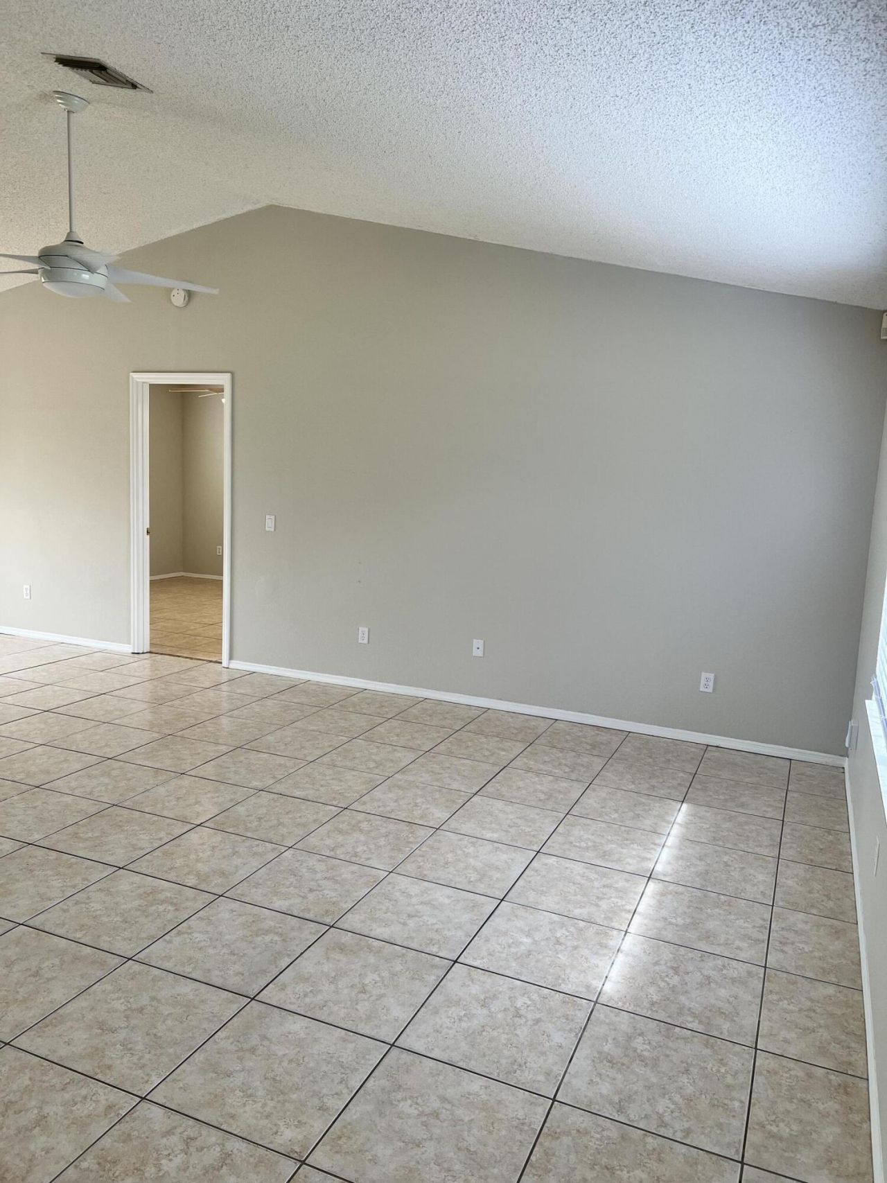 5110 NW Erskin Terrace, Port Saint Lucie, FL 34983 Photo