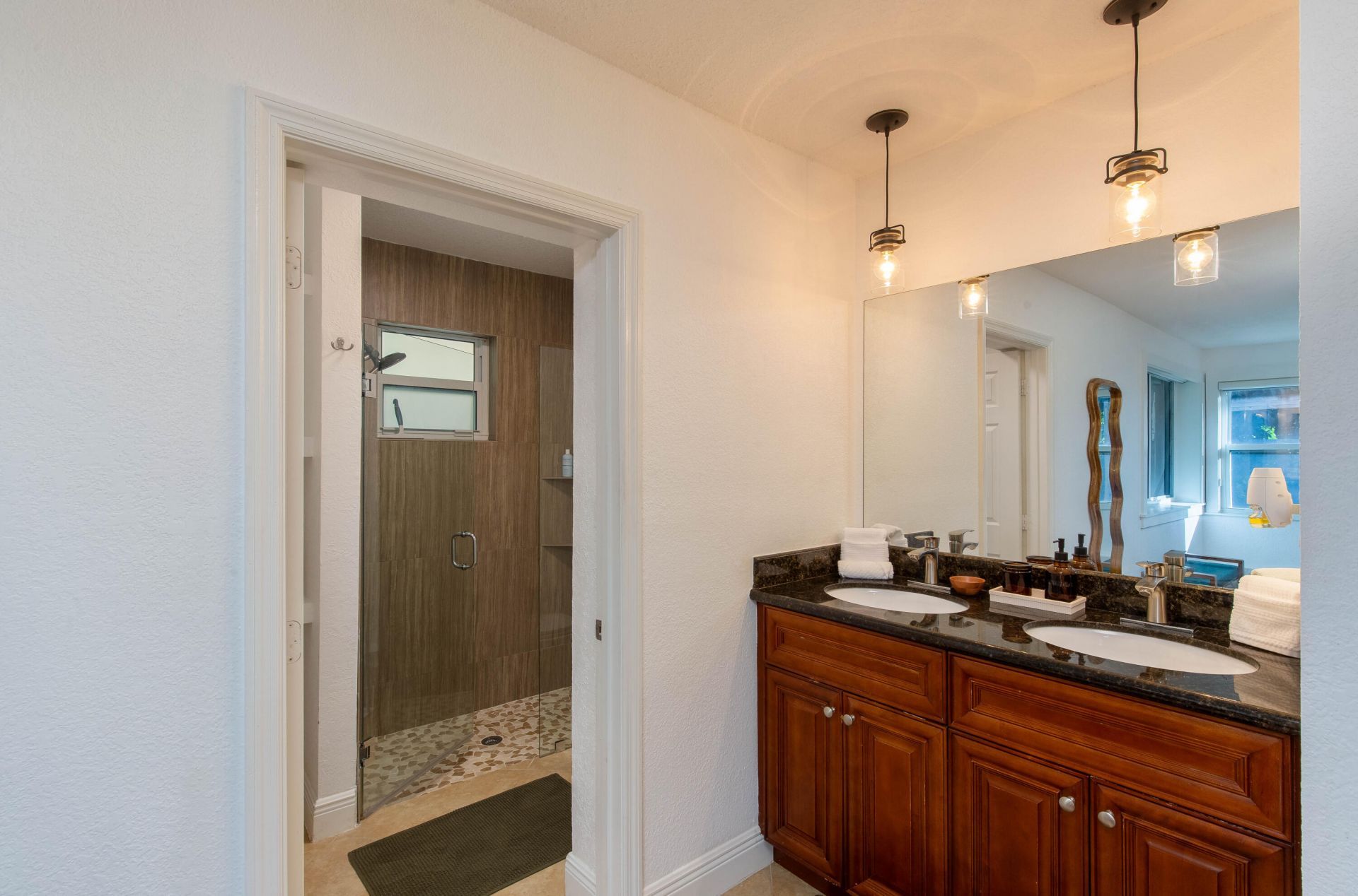 327 Dartmouth Drive, Lake Worth Beach, FL 33460 Photo