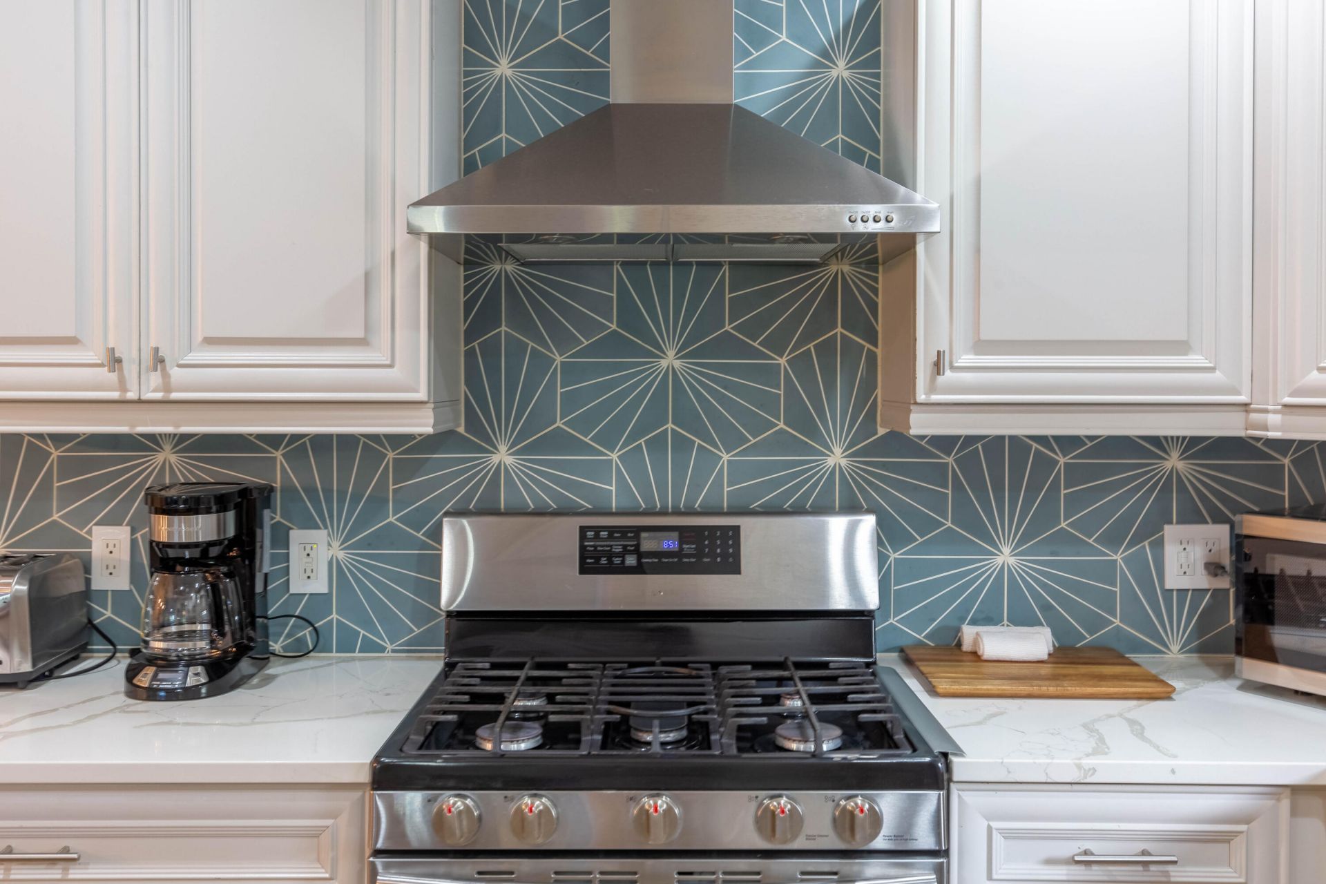 327 Dartmouth Drive, Lake Worth Beach, FL 33460 Photo