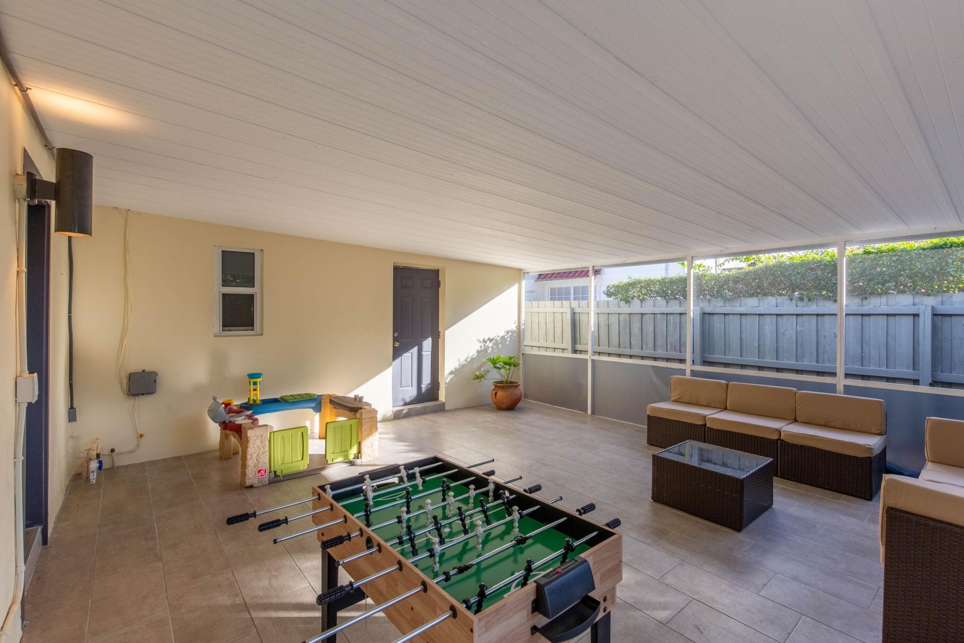 327 Dartmouth Drive, Lake Worth Beach, FL 33460 Photo